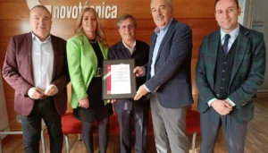 Reconocimiento institucional